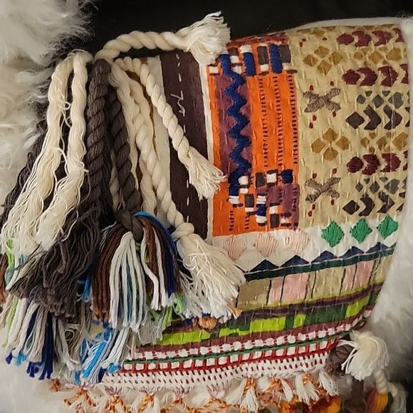 Urban Outfitters Multicolor Llama Accent Pillow - Picture 4 of 7